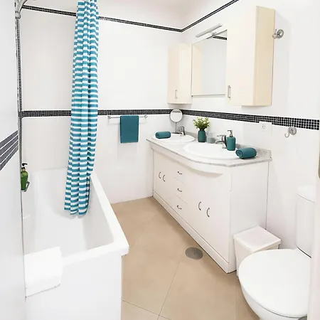 Appartement Sarah Parque Santiago I *